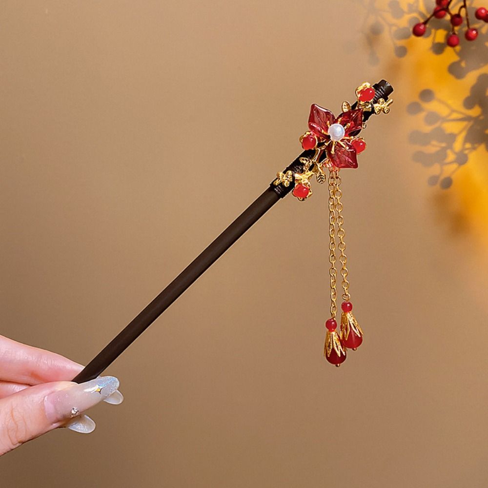 Hanbok Hair Pin - Klassischer Blumen-Haarstab aus Holz, rot, Neujahr,